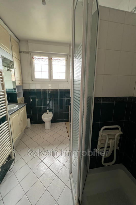 Maison - 159 m² - 7 pièces