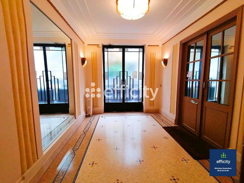 Appartement - 77 m² - 4 pièces