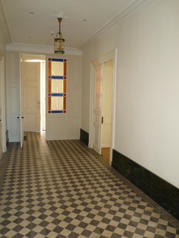 Appartement - 142 m² - 6 pièces