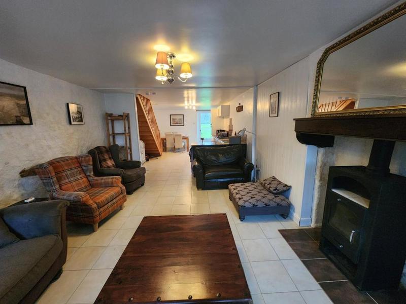 Propriété - 139 m² - 4 pièces