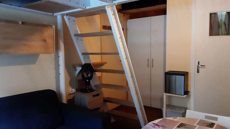 Studio - 15 m² - 1 pièce