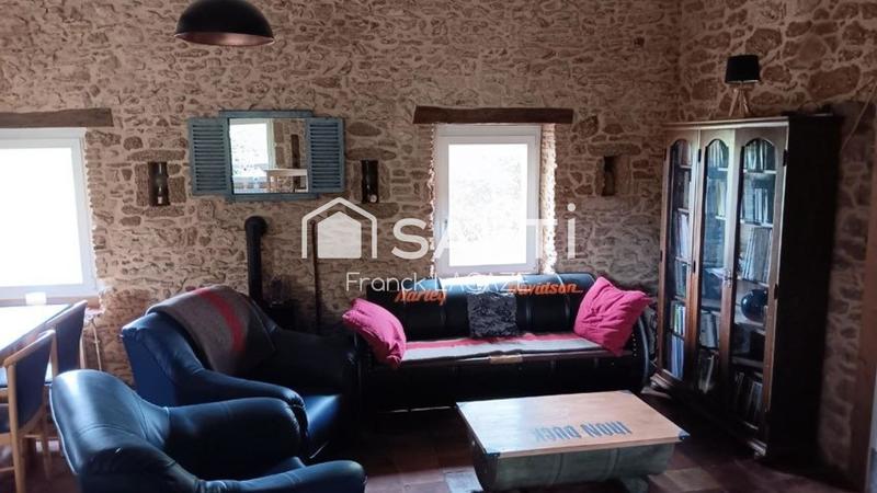 Maison - 184 m² - 20 pièces