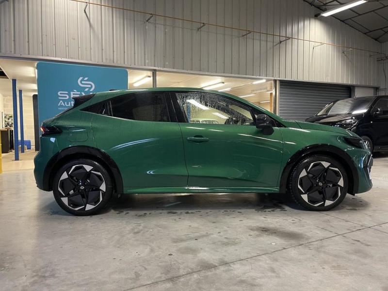 Renault Clio VI techno full hybrid E-Tech 160 ch