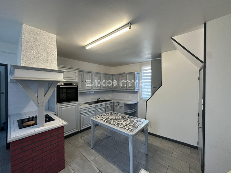 Maison - 150 m² - 6 pièces