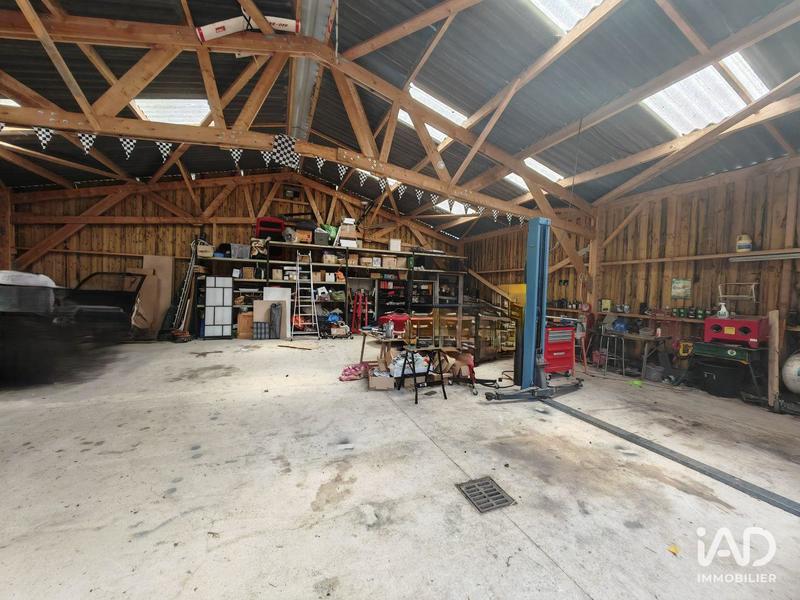 Maison - 700 m² - 23 pièces