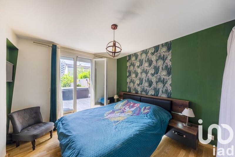 Maison - 146 m² - 8 pièces