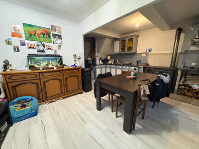 Maison - 170 m² - 6 pièces