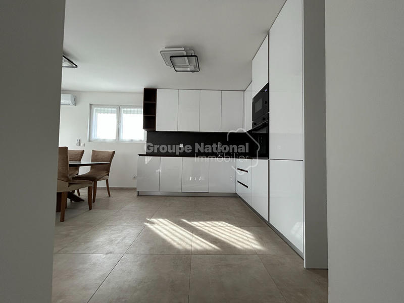 Appartement - 75 m² - 4 pièces