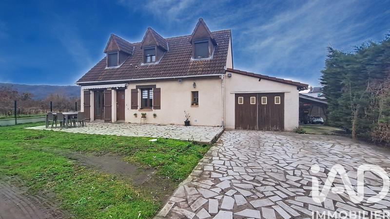 Maison - 95 m² - 5 pièces