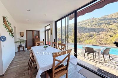 Appartement - 109 m² - 5 pièces