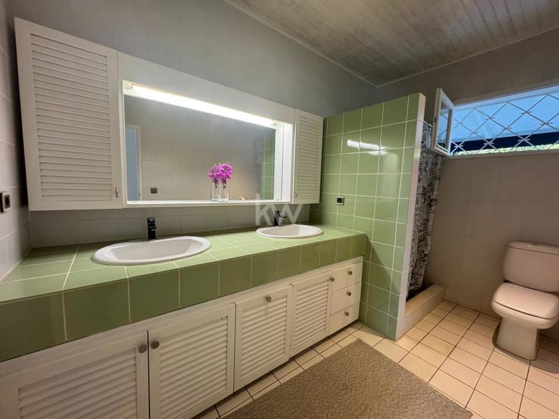 Villa - 168 m² - 4 pièces