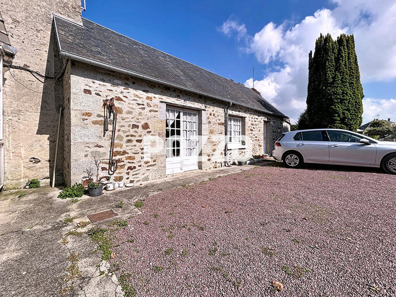 Maison - 177 m² - 8 pièces