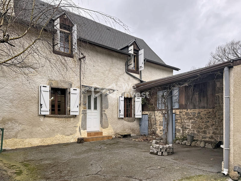 Maison ancienne - 105 m² - 4 pièces