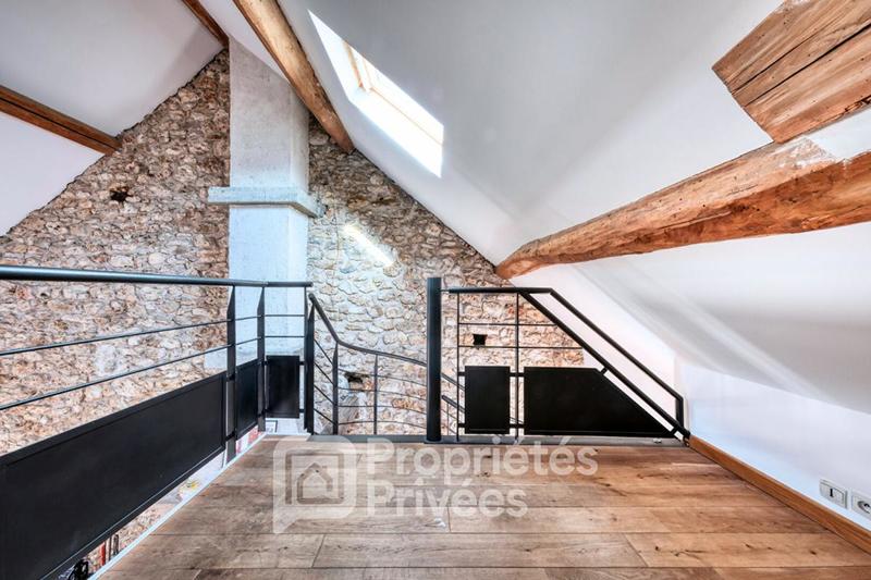 Maison - 186 m² - 7 pièces