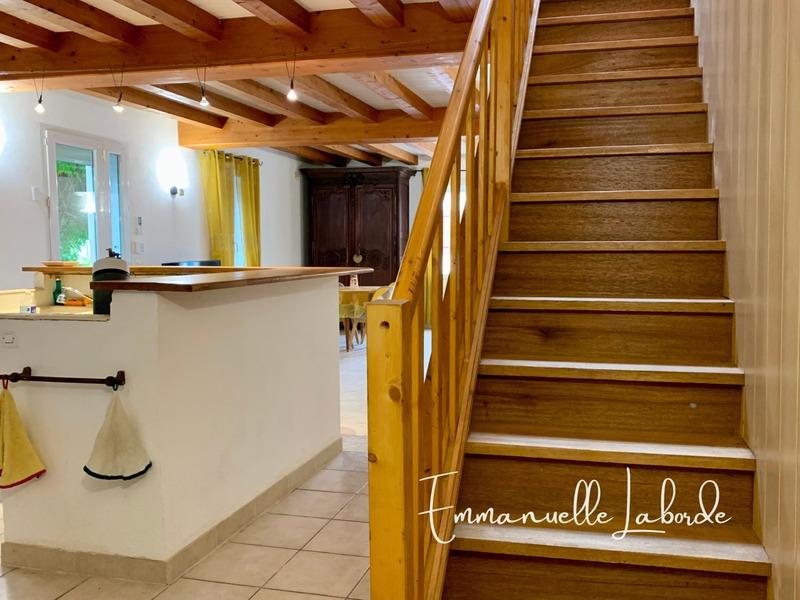 Maison - 140 m² - 5 pièces