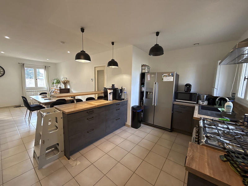 Maison - 102 m² - 4 pièces