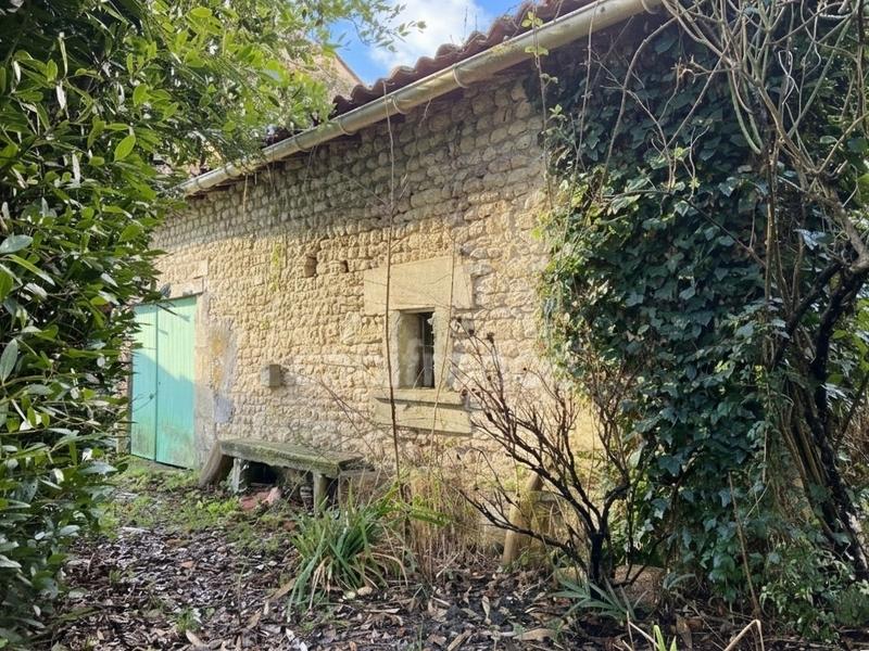 Maison de village - 100 m² - 4 pièces