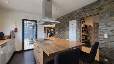 Maison de bois - 156 m² - 7 pièces