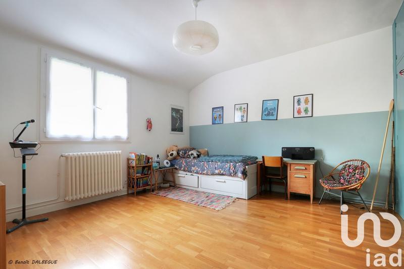 Maison - 187 m² - 8 pièces