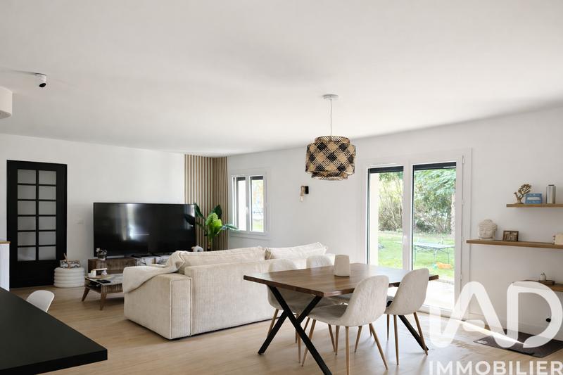 Maison - 84 m² - 3 pièces