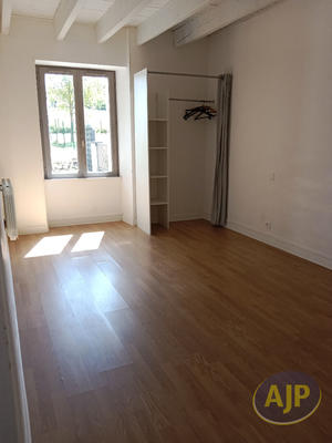 Maison - 76 m² - 4 pièces