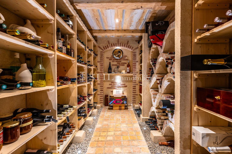 Villa - 203 m² - 7 pièces