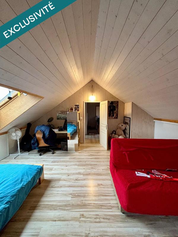 Maison - 150 m² - 9 pièces