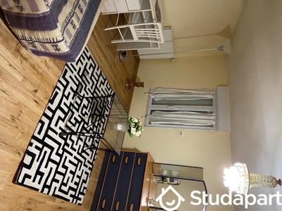 Chambre - 28 m² - 1 pièce