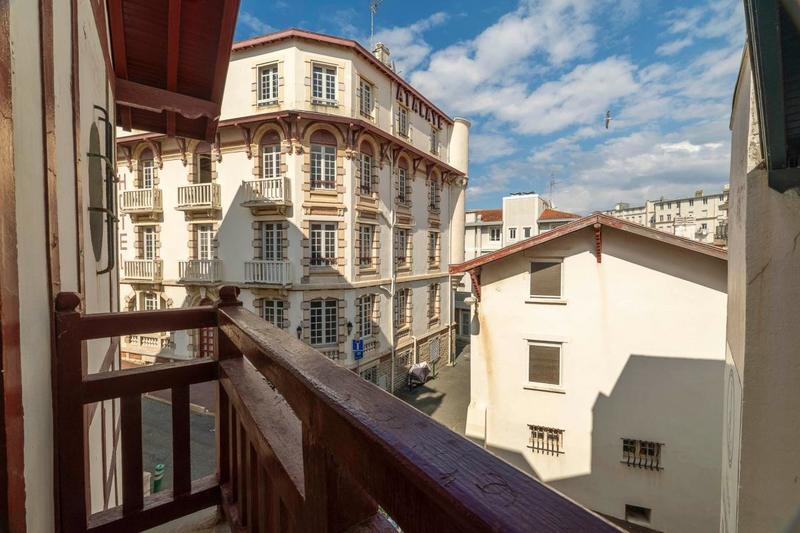 Appartement - 101 m² - 4 pièces