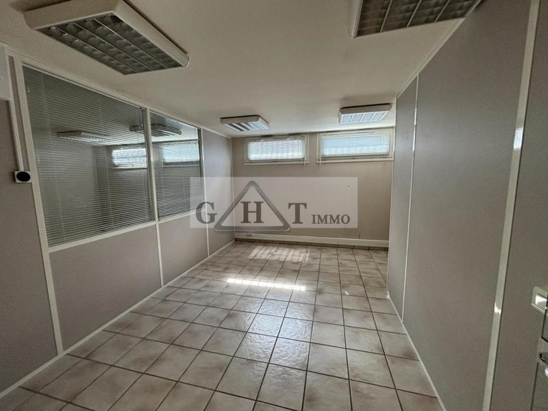 Bureau - 450 m²