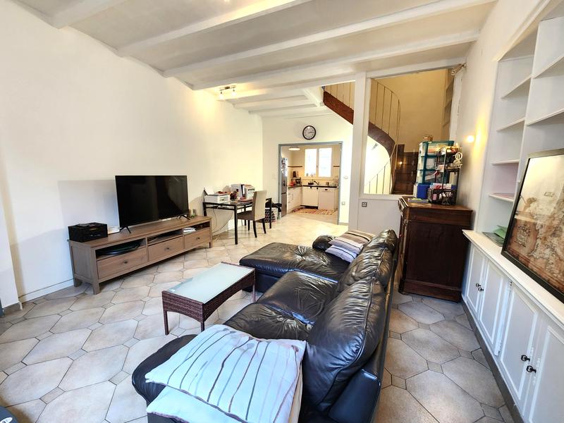 Maison de ville - 240 m² - 5 pièces