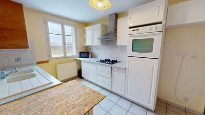 Maison - 86 m² - 5 pièces