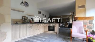 Maison - 206 m² - 9 pièces