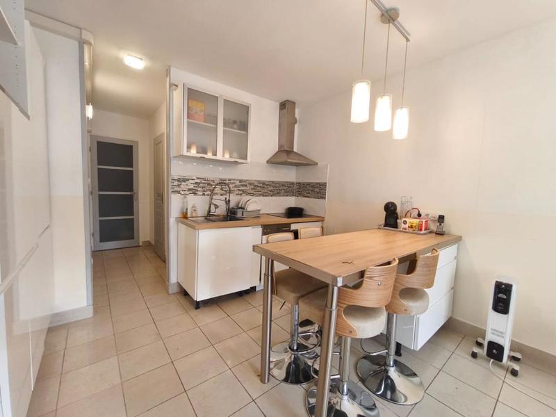 Appartement ancien - 33 m² - 2 pièces