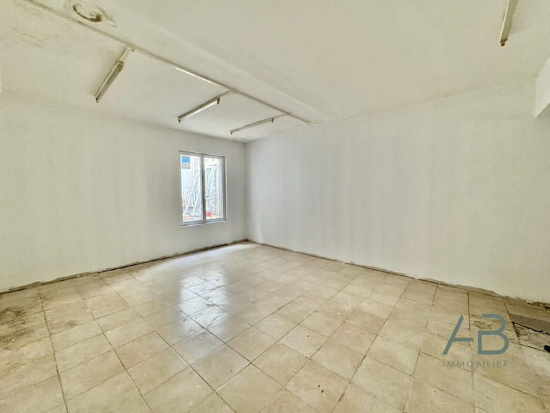 Local commercial - 92 m²