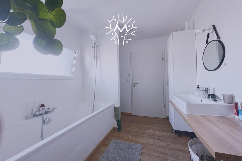 Maison contemporaine - 150 m² - 6 pièces