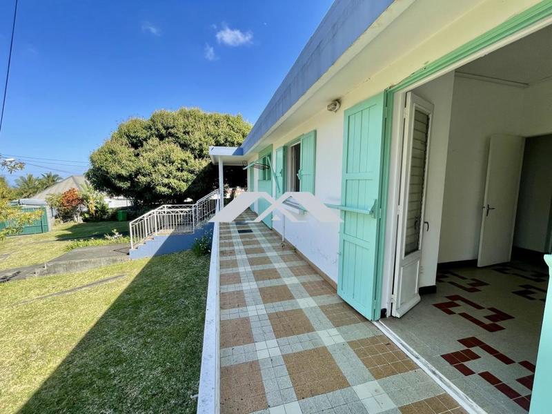 Maison - 93 m² - 6 pièces