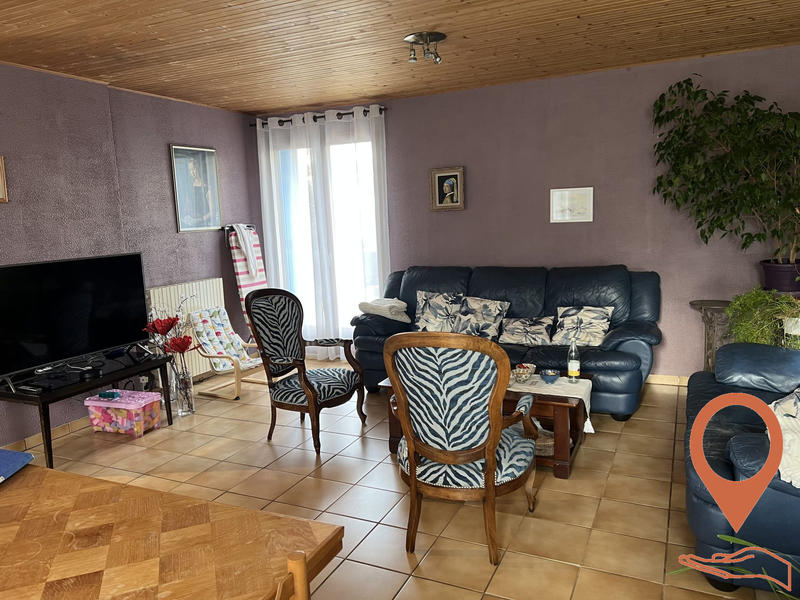 Maison contemporaine - 162 m² - 9 pièces