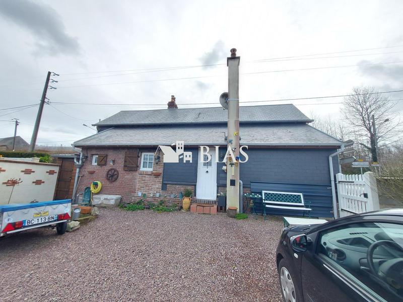 Maison - 80 m² - 5 pièces