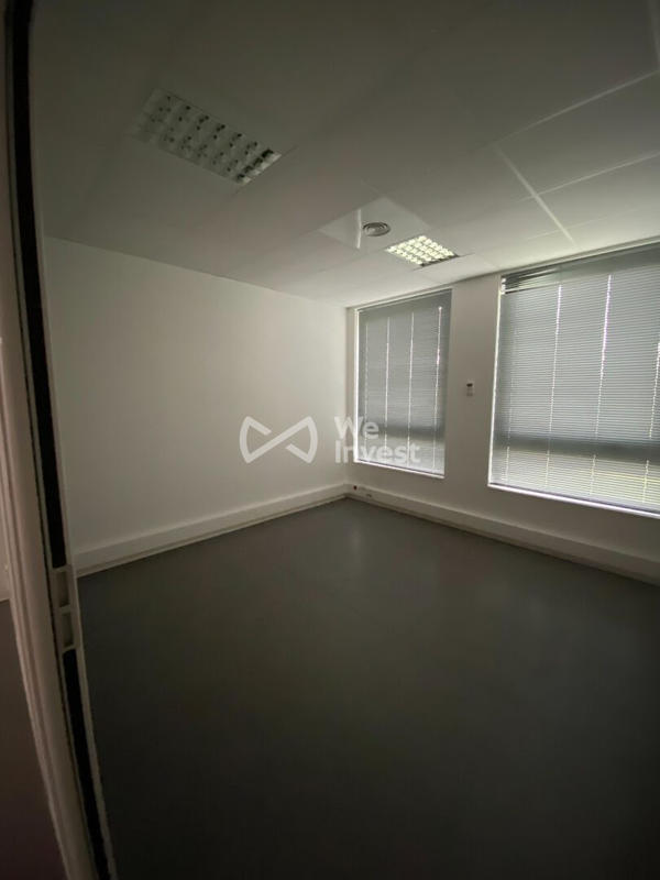 Local commercial - 226 m²