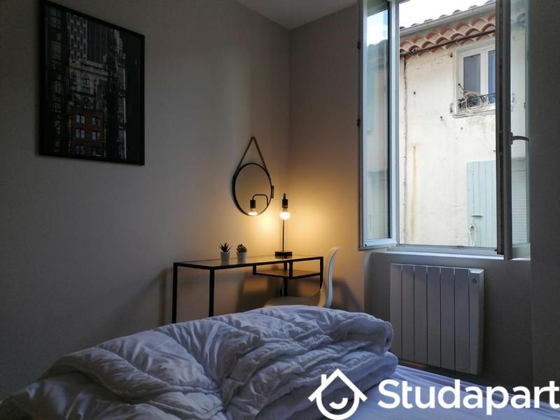 Chambre - 11 m² - 1 pièce