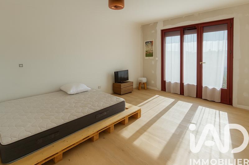 Maison - 153 m² - 8 pièces