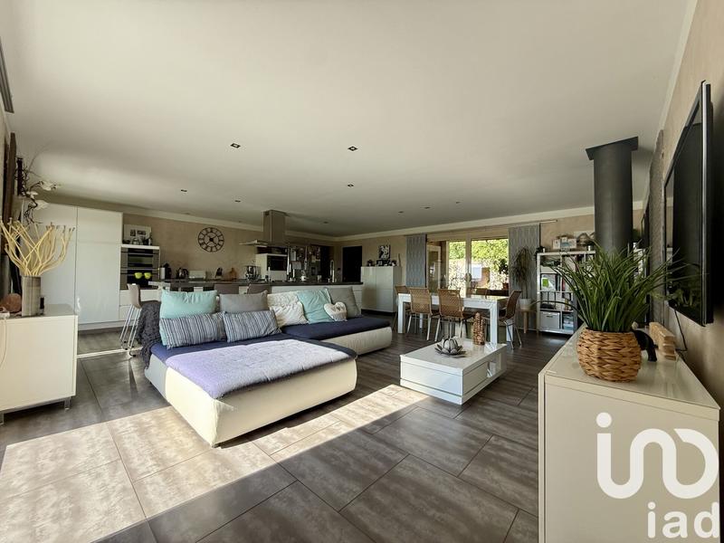 Maison - 143 m² - 4 pièces