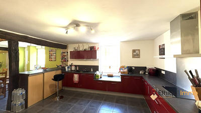 Maison ancienne - 170 m² - 7 pièces