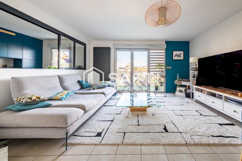 Appartement - 82 m² - 4 pièces