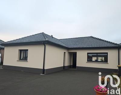 Maison - 104 m² - 4 pièces