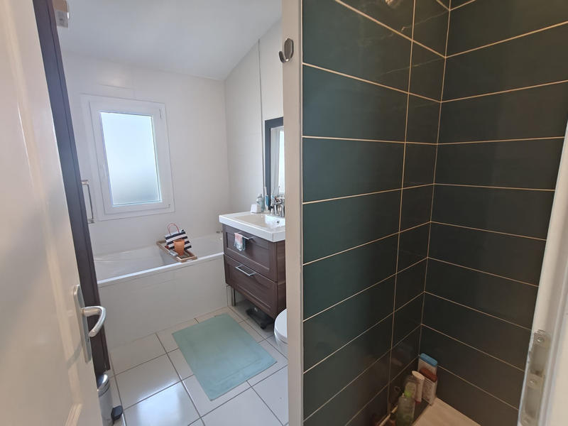 Villa - 106 m² - 4 pièces