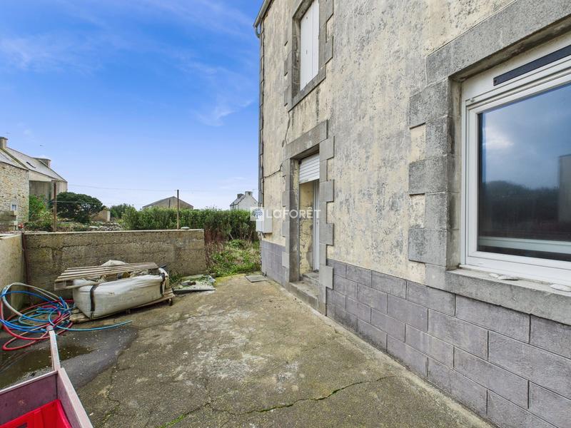 Maison - 88 m² - 9 pièces