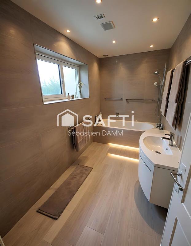 Maison - 113 m² - 5 pièces