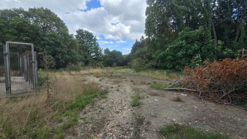 Maison - 220 m² - 6 pièces